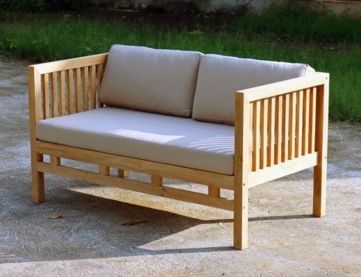 Скамейка-диван из дерева тик "COFFEE" с подушками